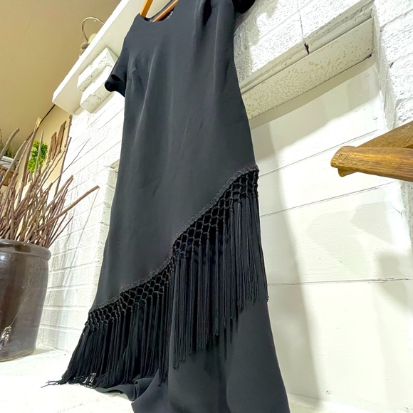 Black dress with fringe - Picture 1 of 8